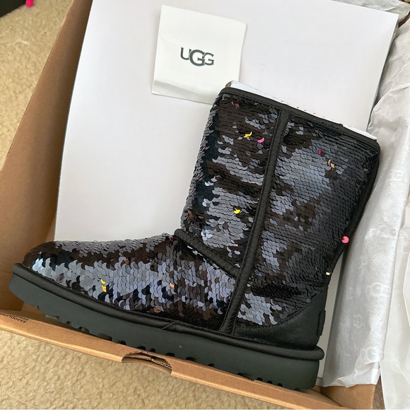 Ugg Classic Short Sequin Boots - Picture 3 of 6
